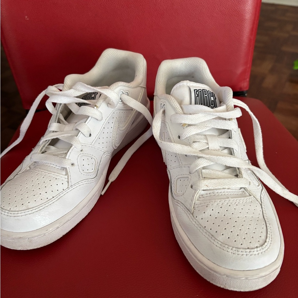 Nike White Leather Sneakers